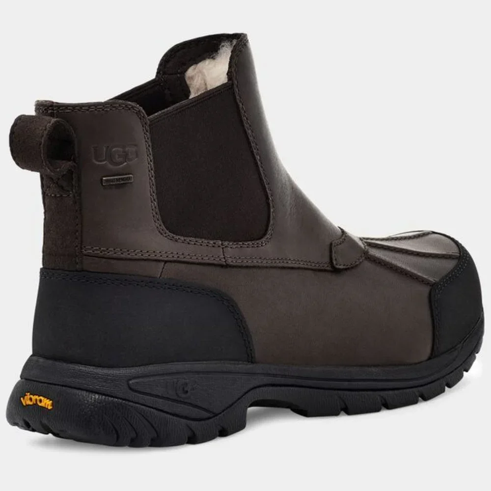 UGG nwt nib